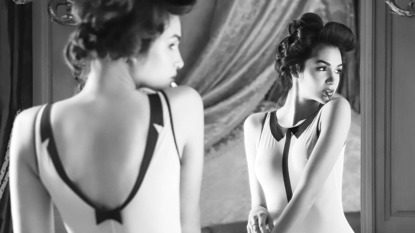 book a boudoir shoot in NYC